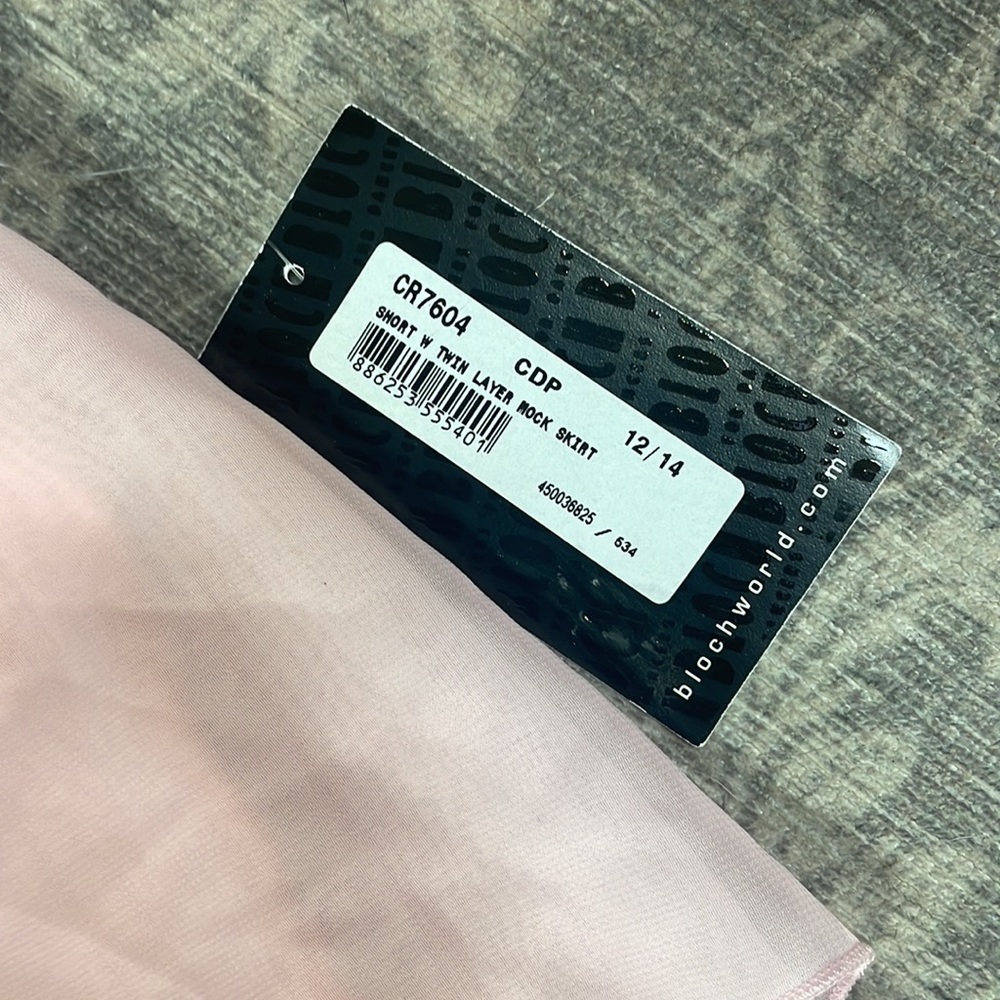 Bloch - Bike short with twin layer mock skirt Light Pink #CR7604 - Picture 8 of 9